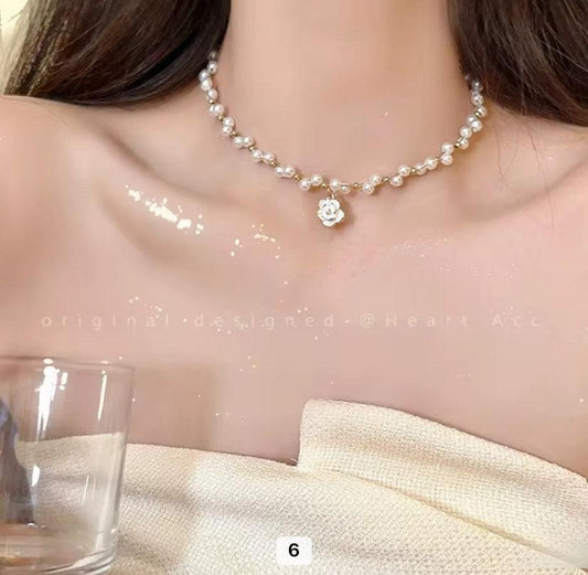 Mélissa | Collier en perles classiques - pendentif fleur - Actoshine Réunion