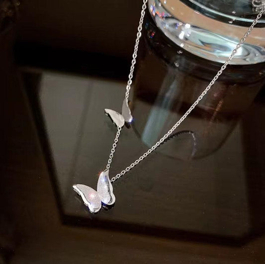 Aurore | Collier en acier inoxydable - pendentif papillon - Actoshine Réunion