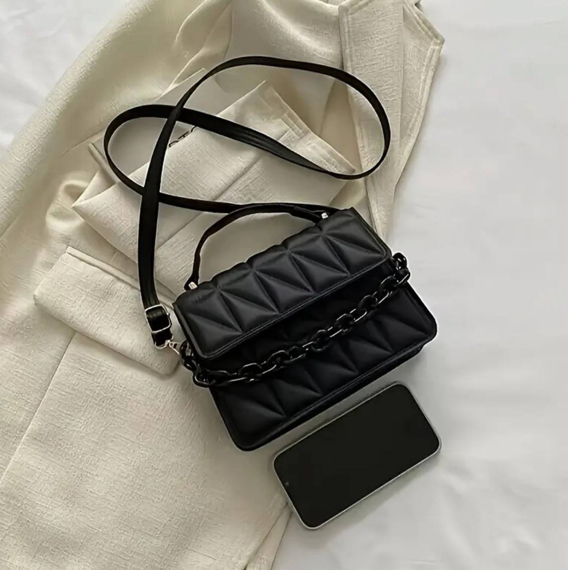 Sac pochette - Élégance Matelassée – Chic Intemporel & Confort Moderne