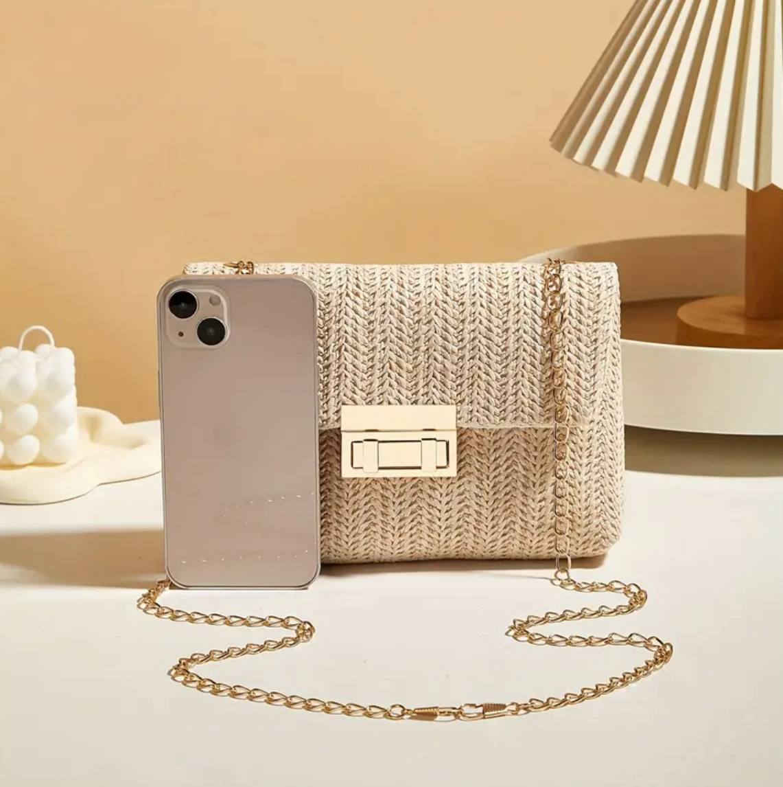 Sac Bandoulière Tissé Élégance – Artisanat Chic & Détail de Caractère
